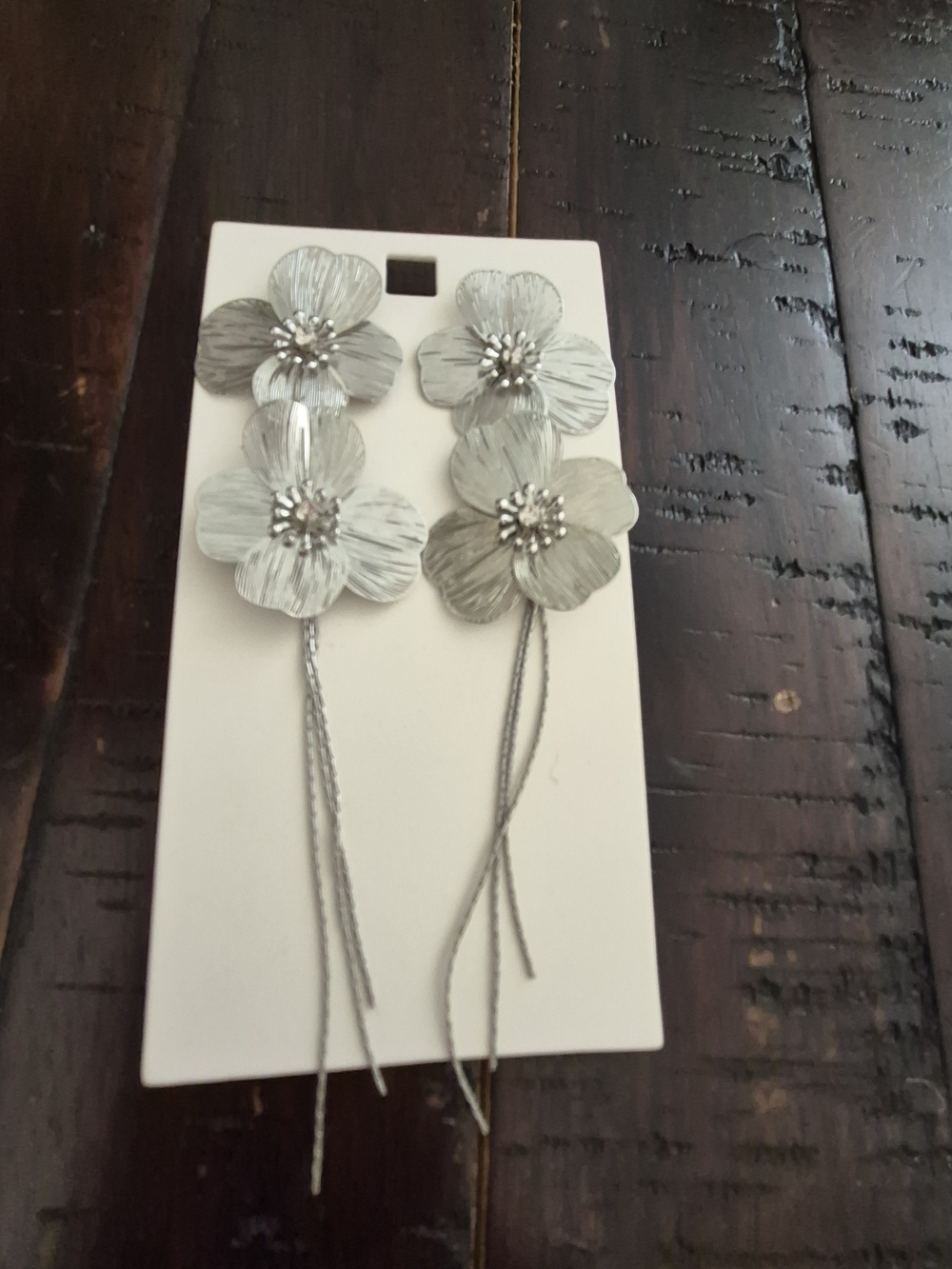 Silver Floral Dangle Earrings - Long Tassel Flower Design